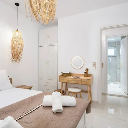 Ethereal Aura - 1 Min To The דירה