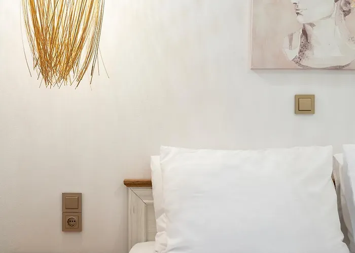 Ethereal Aura - 1 Min To The