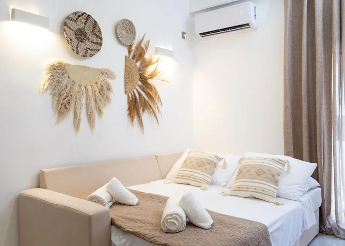 Ethereal Aura - 1 Min To The شقة