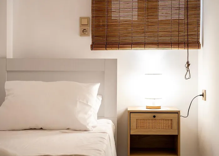 Ethereal Aura - 1 Min To The Lejlighed *